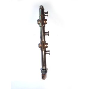 Polo-8-1.0-Tsi_Injector-rail-with-sensor